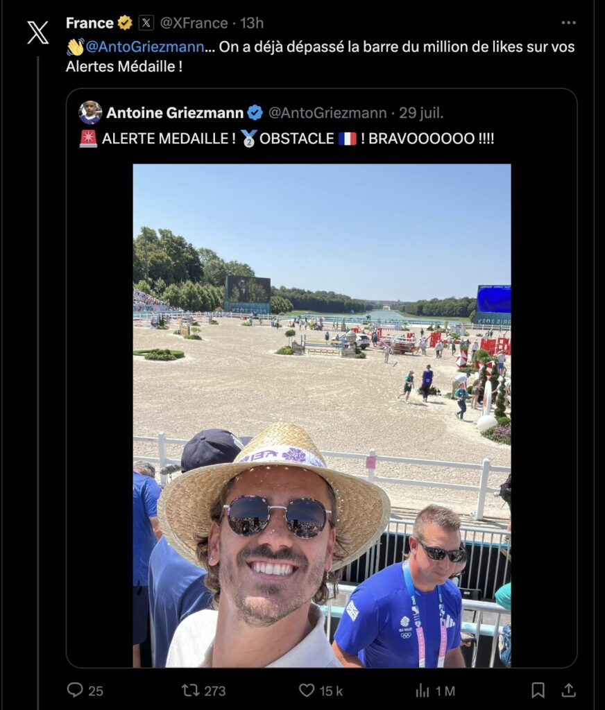 Cet échange entre X et Antoine Griezmann a abouti au lancement d'un hashmoji. Cet échange entre X et Antoine Griezmann a abouti au lancement d'un hashmoji.