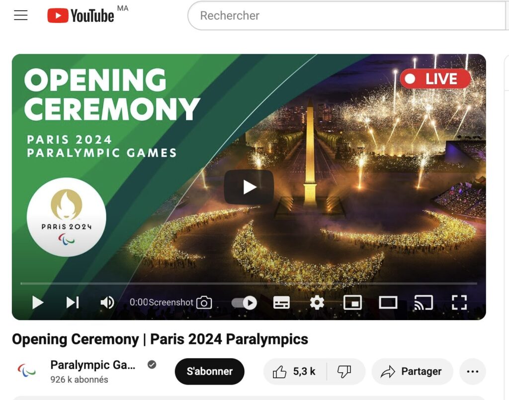 La cérémonie d'ouverture sur YouTube disposait d'un son propre. La cérémonie d'ouverture sur YouTube disposait d'un son propre.