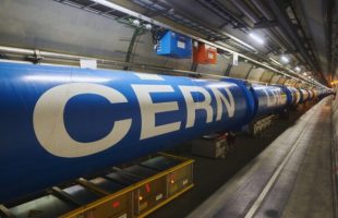 Le Grand collisionneur de hadrons, l'accélérateur de particules du CERN. // Source : Hertzog, Samuel Joseph: CERN