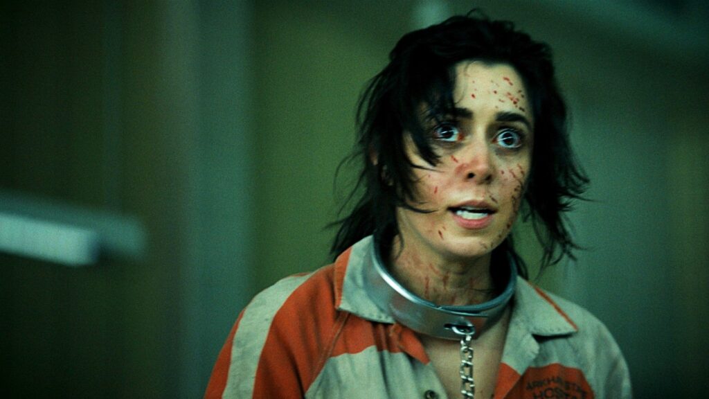 Sofia renaît des cendres d'Arkham // Source : Max Sofia renaît des cendres d'Arkham // Source : Max