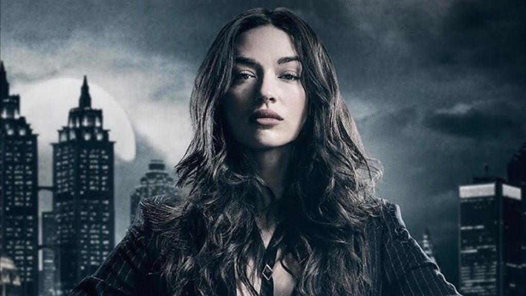 Sofia Falcone dans la série Gotham // Source : Fox Sofia Falcone dans la série Gotham // Source : Fox