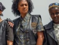 Des Furies plus badass que jamais // Source : Netflix Des Furies plus badass que jamais // Source : Netflix