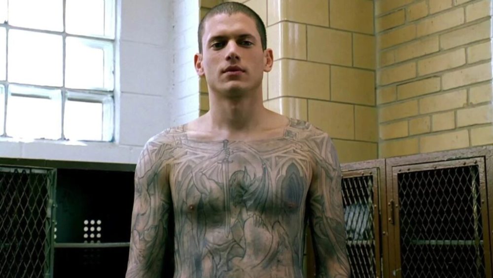 Le fameux torse tatoué de Michael // Source : Original Film Le fameux torse tatoué de Michael // Source : Original Film