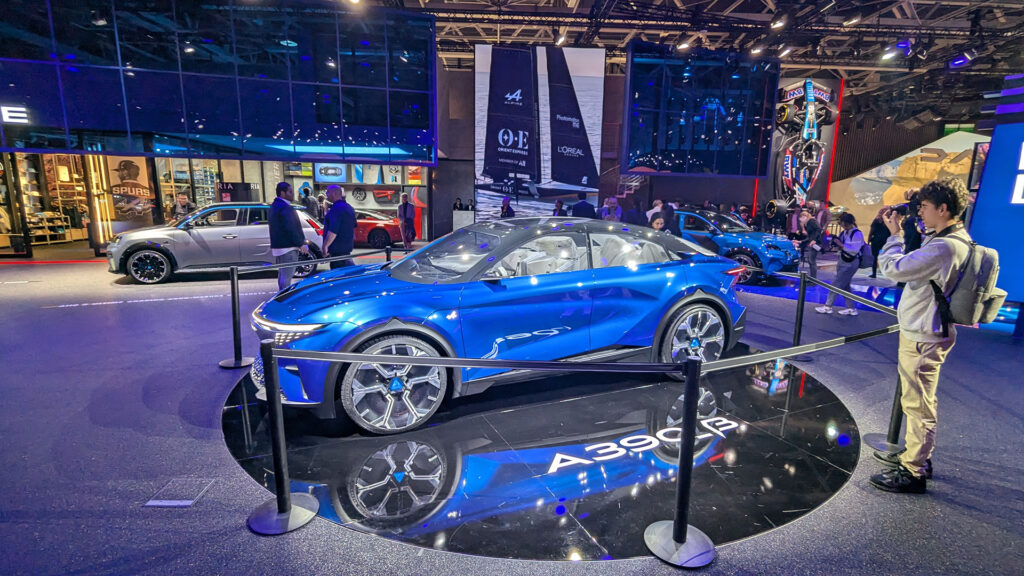 Alpine A390 concept // Source : Raphaelle Baut pour Numerama Alpine A390 concept // Source : Raphaelle Baut pour Numerama