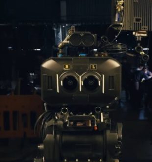 Les deux caméras de films Apple Immersive Video. // Source : Numerama Les deux caméras de films Apple Immersive Video. // Source : Numerama