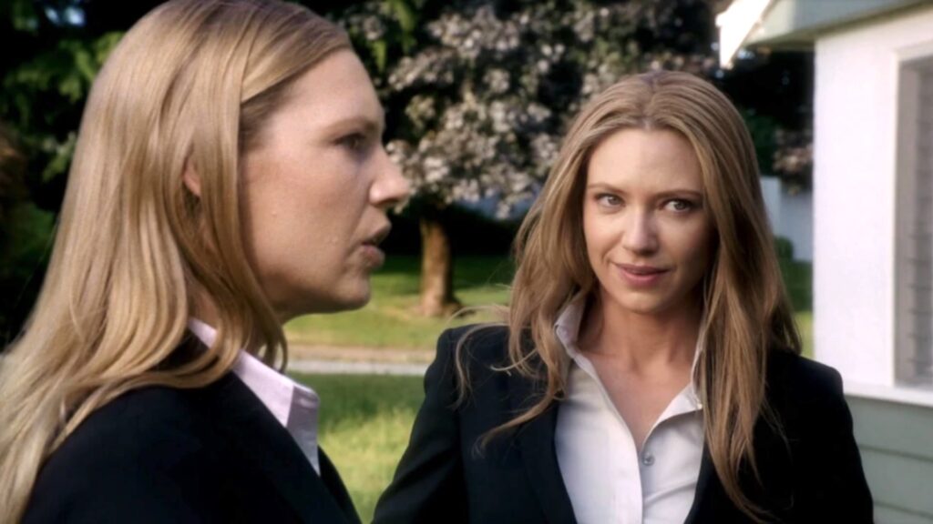 Olivia Dunham et son double dans Fringe // Source : Fox Olivia Dunham et son double dans Fringe // Source : Fox