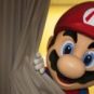 Photo de Mario derrière un rideau // Source : Twitter Nintendo of America Photo de Mario derrière un rideau // Source : Twitter Nintendo of America