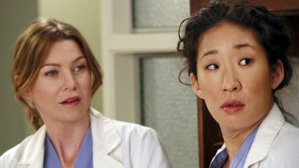 Ellen Pompeo et Sandra Oh dans Grey's Anatomy // Source : ABC