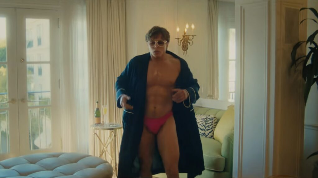 Lyle Menendez est très sexualisé dans la saison 2 de Monstres // Source : Netflix Lyle Menendez est très sexualisé dans la saison 2 de Monstres // Source : Netflix