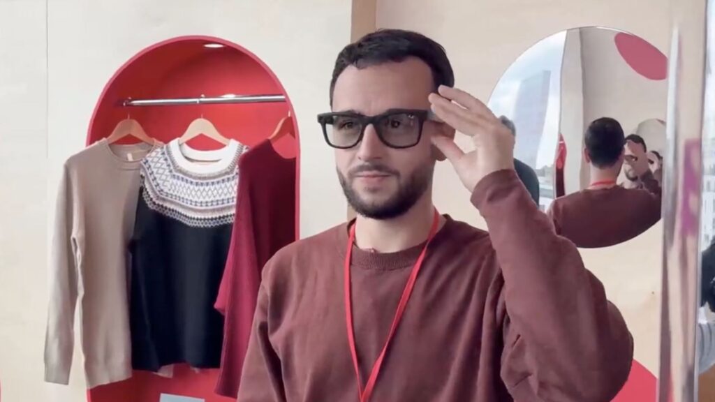 Un essai des lunettes Meta Ray-Ban. // Source : Numerama Un essai des lunettes Meta Ray-Ban. // Source : Numerama