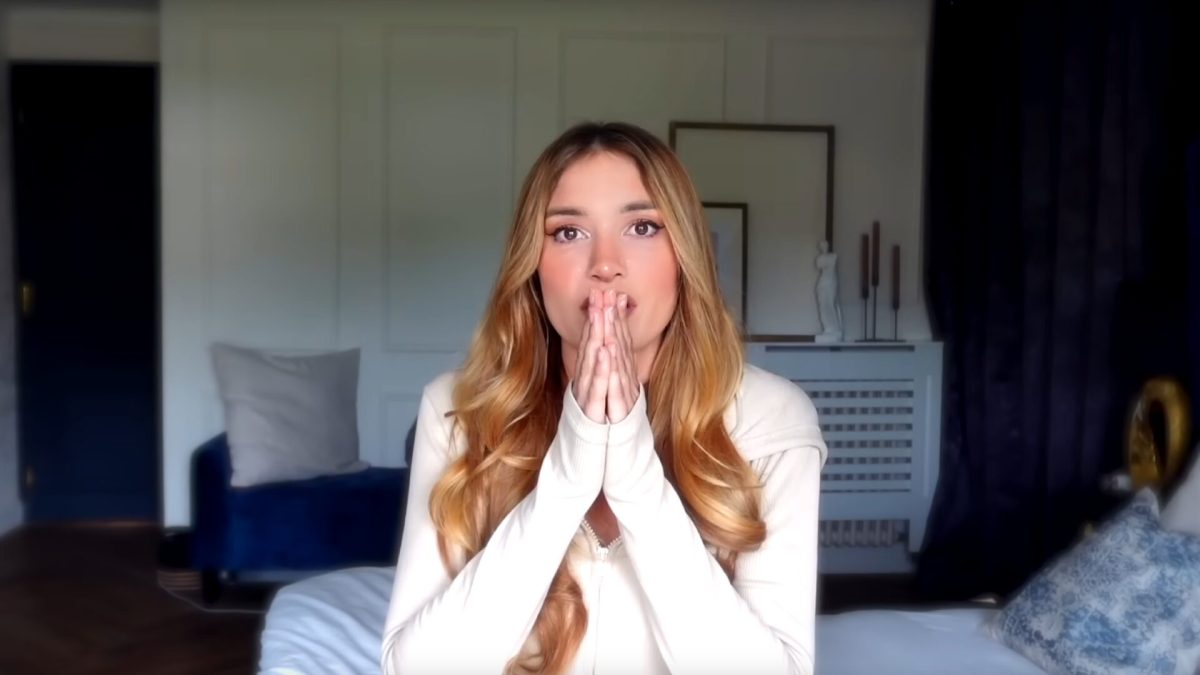 Extrait de la vidéo "Séparation, maison hantée, occultisme et…Dieu" // Source : So Andy, YouTube, 30/05/2024 Extrait de la vidéo "Séparation, maison hantée, occultisme et…Dieu" // Source : So Andy, YouTube, 30/05/2024