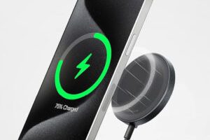 Chargeur Induction iPhone 15W MagGo // Source : Anker Chargeur Induction iPhone 15W MagGo // Source : Anker