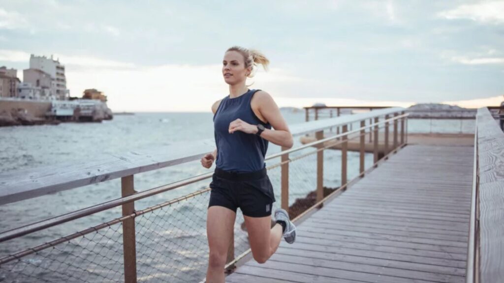 La Polar Pacer est idéal pour la pratique du running // Source : Polar La Polar Pacer est idéal pour la pratique du running // Source : Polar