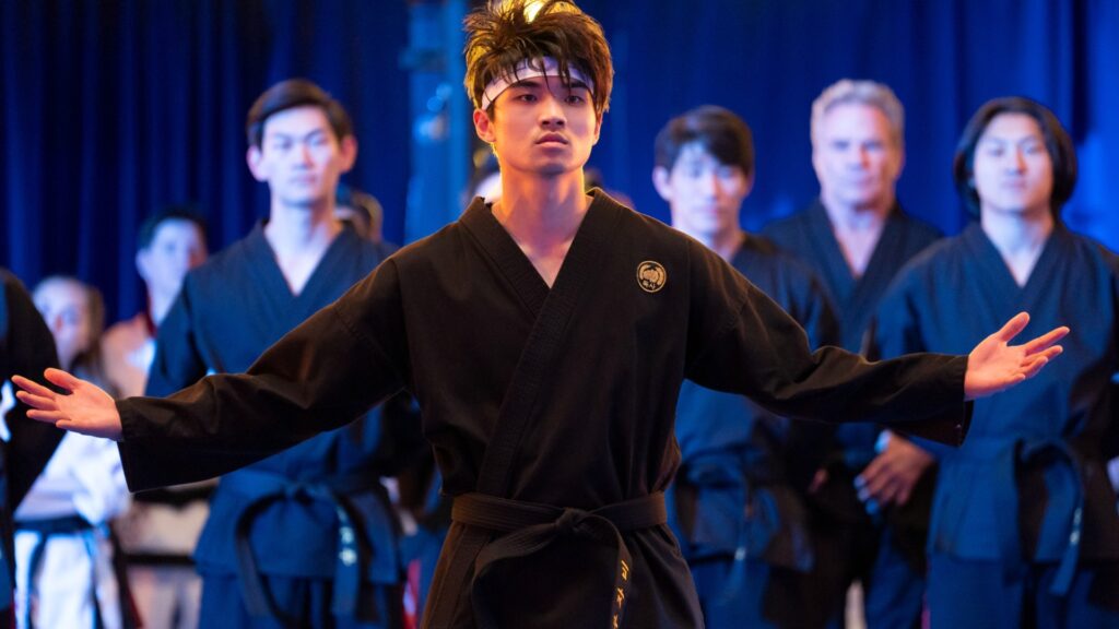Brandon H. Lee interprète Kwon dans la saison 6 de Cobra Kai. // Source : Netflix Brandon H. Lee interprète Kwon dans la saison 6 de Cobra Kai. // Source : Netflix