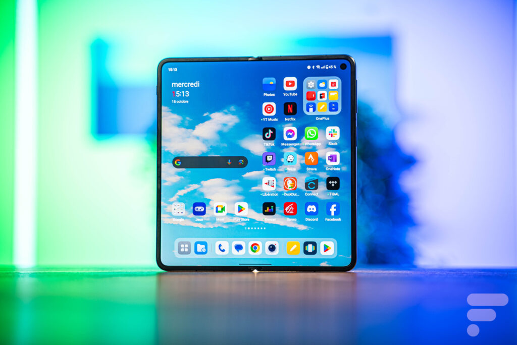 Le OnePlus Open // Source : Chloé Pertuis pour Frandroid Le OnePlus Open // Source : Chloé Pertuis pour Frandroid