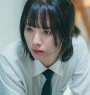 Su-ji (Bona). // Source : Paramount+ Su-ji (Bona). // Source : Paramount+