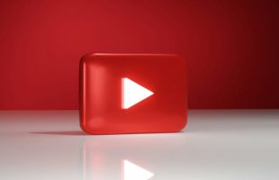 Logo Youtube // Source : Unsplash Logo Youtube // Source : Unsplash