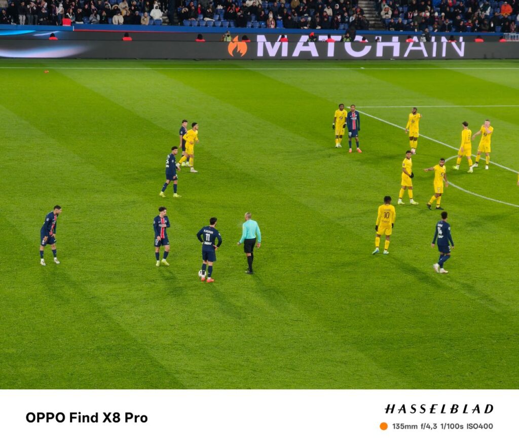 Le zoom optique pur du Oppo Find X8 Pro, en x6, est très bon. Il y a beaucoup plus de détails que sur des appareils concurrents. On voit d'ailleurs le filigrane activé par défaut. Le zoom optique pur du Oppo Find X8 Pro, en x6, est très bon. Il y a beaucoup plus de détails que sur des appareils concurrents. On voit d'ailleurs le filigrane activé par défaut.