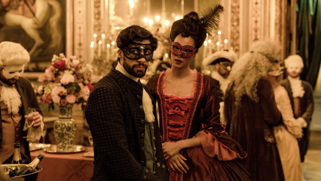 MB14 (Quentin) et Cindy Bruna (Gwen) à Versailles dans Cat's Eyes // Source : Jean-Philippe Baltel / Big Band Story / TF1 MB14 (Quentin) et Cindy Bruna (Gwen) à Versailles dans Cat's Eyes // Source : Jean-Philippe Baltel / Big Band Story / TF1