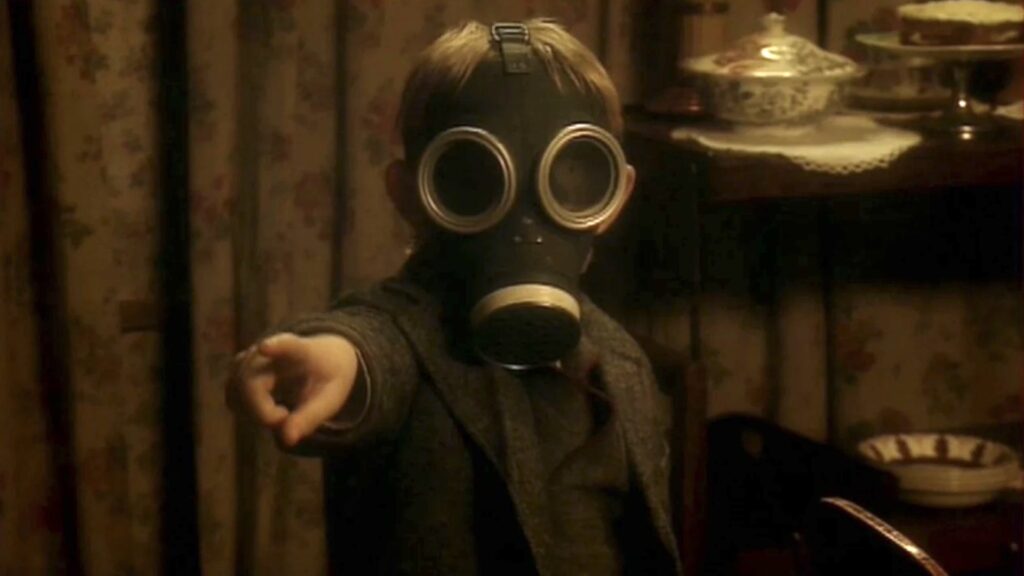 L'épisode The Empty Child introduit Villengard // Source : BBC L'épisode The Empty Child introduit Villengard // Source : BBC