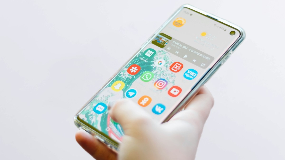 Avant de revendre son smartphone, il est impératif d'effacer toutes ses données, mais pas n'importe comment ! // Source : Christian Wiediger via Unsplash Avant de revendre son smartphone, il est impératif d'effacer toutes ses données, mais pas n'importe comment ! // Source : Christian Wiediger via Unsplash