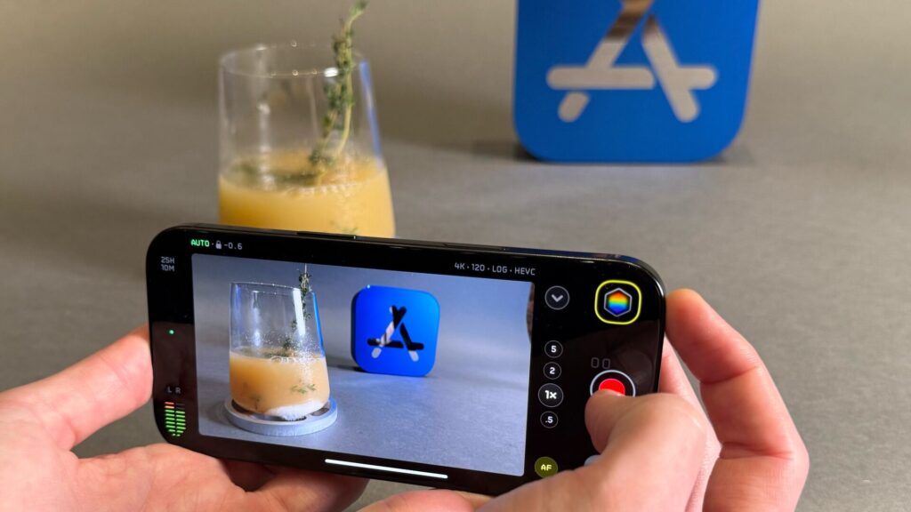 Kino propose tout ce que l'appareil photo de l'iPhone ne propose pas. Kino propose tout ce que l'appareil photo de l'iPhone ne propose pas.