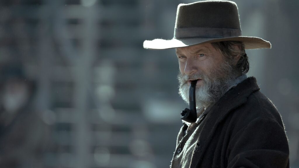 Shea Whigham dans À l'aube de l'Amérique // Source : Matt Kennedy / Netflix Shea Whigham dans À l'aube de l'Amérique // Source : Matt Kennedy / Netflix