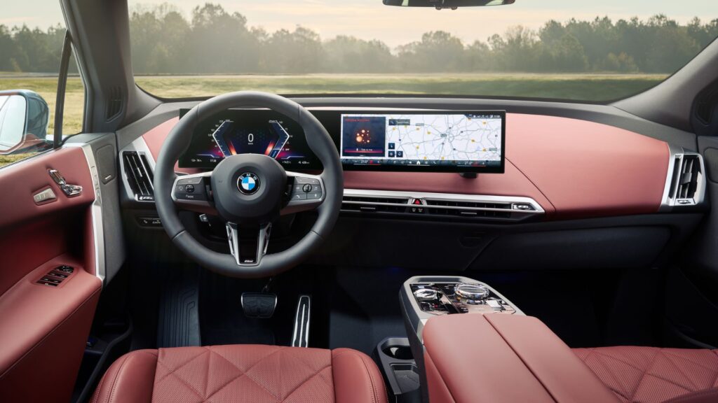 Le BMW iX restylé (2025) // Source : BMW Le BMW iX restylé (2025) // Source : BMW