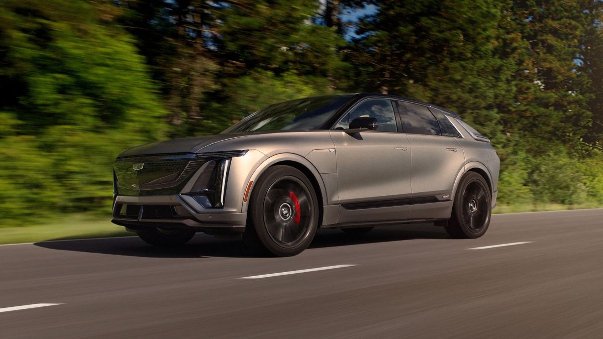 Le Cadillac Lyriq-V (2025) // Source : Cadillac Le Cadillac Lyriq-V (2025) // Source : Cadillac