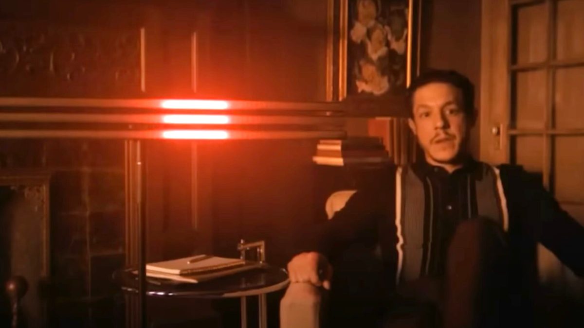 Julian Rush dans The Penguin // Source : Capture YouTube Julian Rush dans The Penguin // Source : Capture YouTube