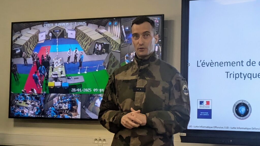 Le Contre-Amiral Vincent Sébastien, adjoint au COMCYBER. // Source : Numerama Le Contre-Amiral Vincent Sébastien, adjoint au COMCYBER. // Source : Numerama