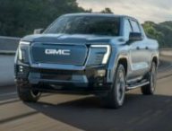 Le GMC Sierra EV Denali. // Source : GMC Le GMC Sierra EV Denali. // Source : GMC