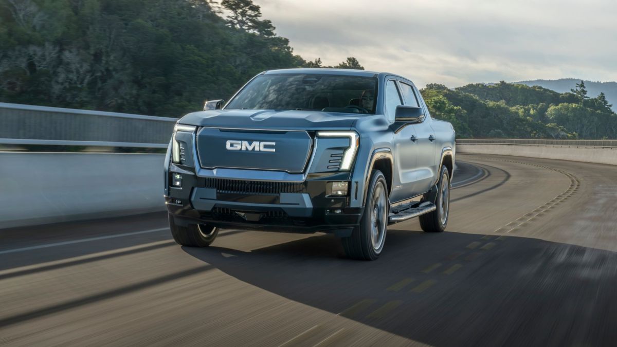 Le GMC Sierra EV Denali. // Source : GMC Le GMC Sierra EV Denali. // Source : GMC