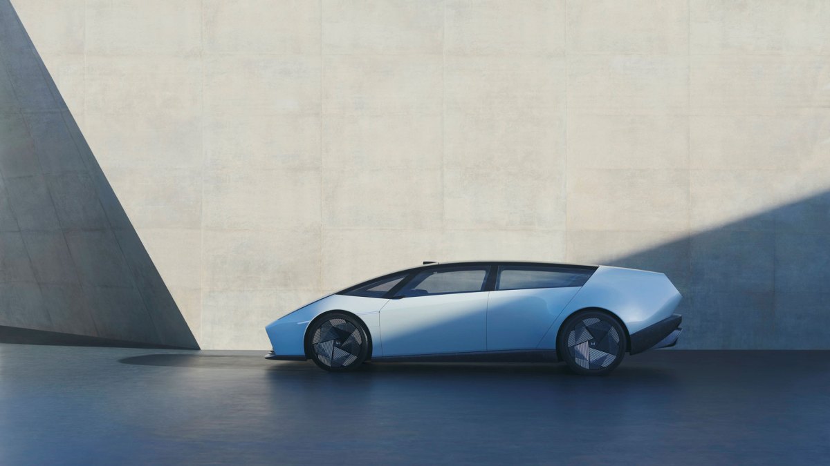 Prototype Honda Saloon 0 // Source : Honda Prototype Honda Saloon 0 // Source : Honda