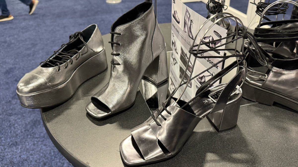 Chaussures générées par IMKI. // Source : Numerama Chaussures générées par IMKI. // Source : Numerama