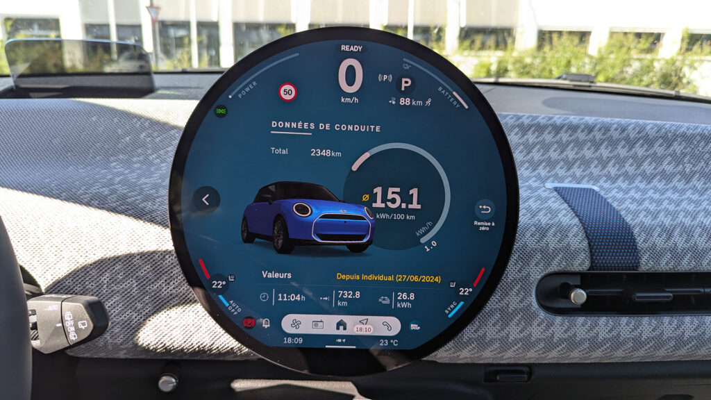 Consommation après 730 km d'essai de la Mini Cooper SE // Source : Raphaelle Baut pour Numerama Consommation après 730 km d'essai de la Mini Cooper SE // Source : Raphaelle Baut pour Numerama