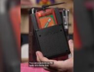 Une cartouche Orange FM pour écouter la radio sur Game Boy // Source : The Verge Une cartouche Orange FM pour écouter la radio sur Game Boy // Source : The Verge