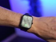 Une montre connectée qui ne coûte que 30 euros // Source : Alfred Tertrais pour Numerama Une montre connectée qui ne coûte que 30 euros // Source : Alfred Tertrais pour Numerama