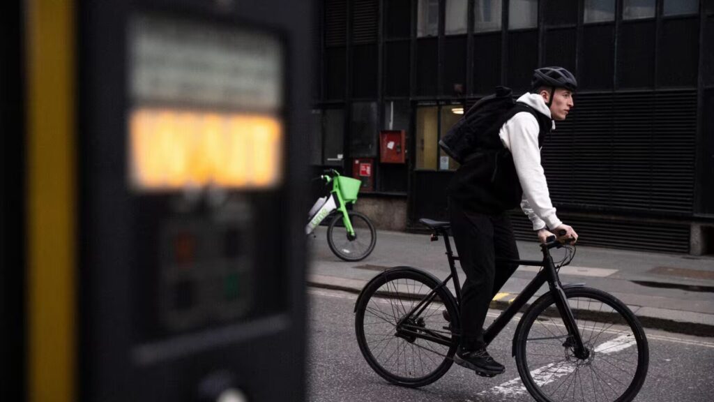 SPEED 900E // Source : Décathlon SPEED 900E // Source : Décathlon