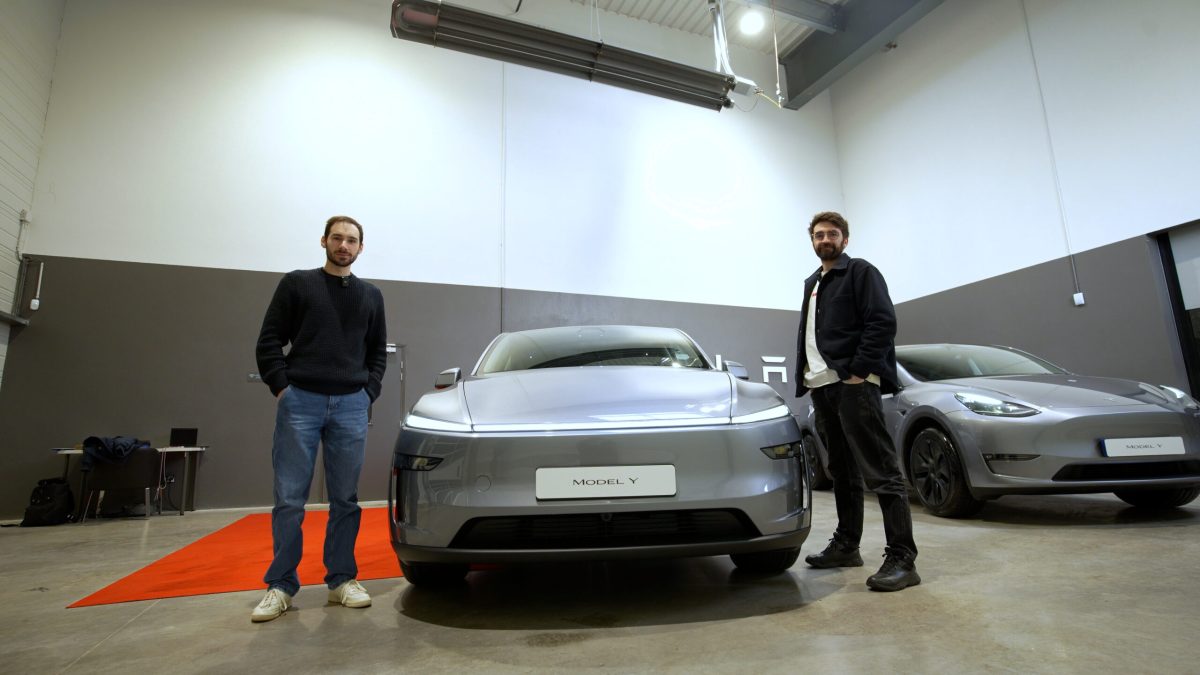 Découverte en avant-première du nouveau Tesla Model Y. // Source : Alfred Tertrais pour Numerama Découverte en avant-première du nouveau Tesla Model Y. // Source : Alfred Tertrais pour Numerama