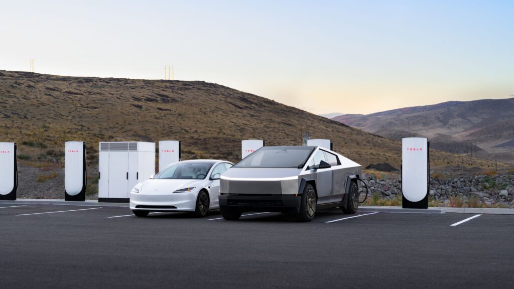 Les Superchargers V4 de Tesla // Source : Tesla Les Superchargers V4 de Tesla // Source : Tesla