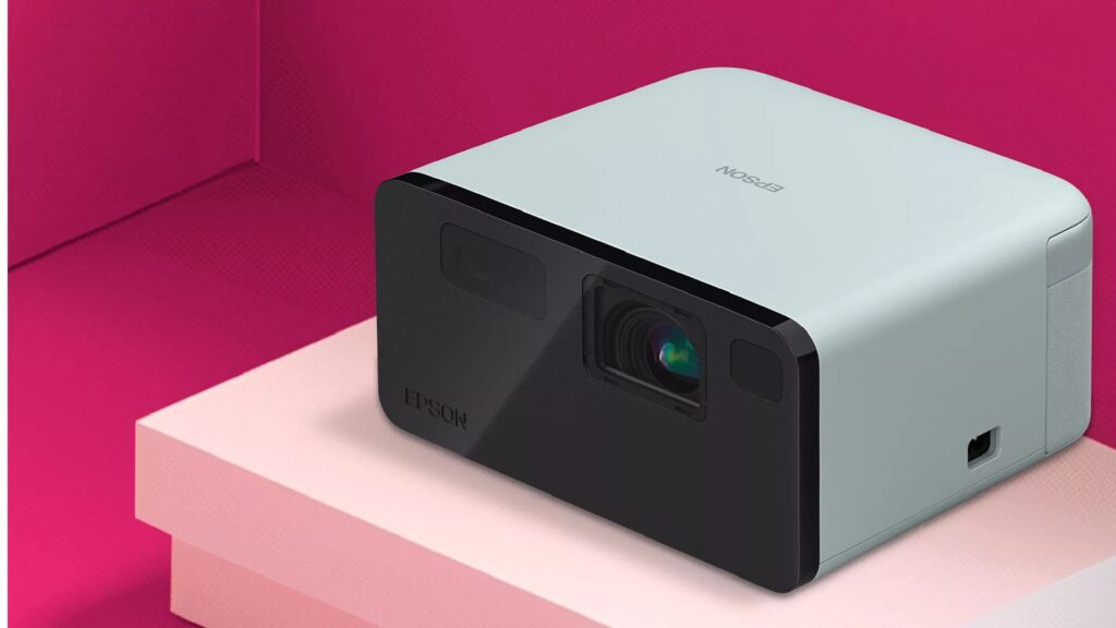 Vidéoprojecteur portable EPSON EF-21G // Source : Epson Vidéoprojecteur portable EPSON EF-21G // Source : Epson