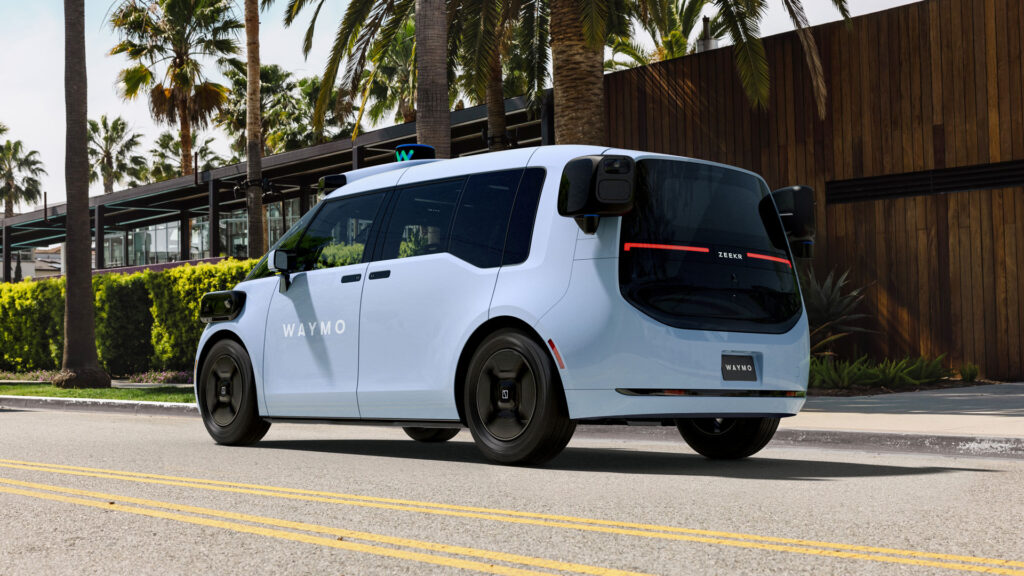 Le Zeekr RT pour Waymo // Source : Waymo Le Zeekr RT pour Waymo // Source : Waymo