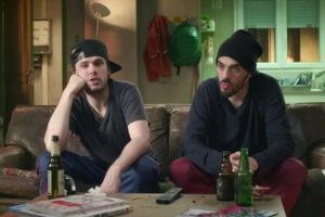 Bloqués // Source : Canal + (France) Bloqués // Source : Canal + (France)