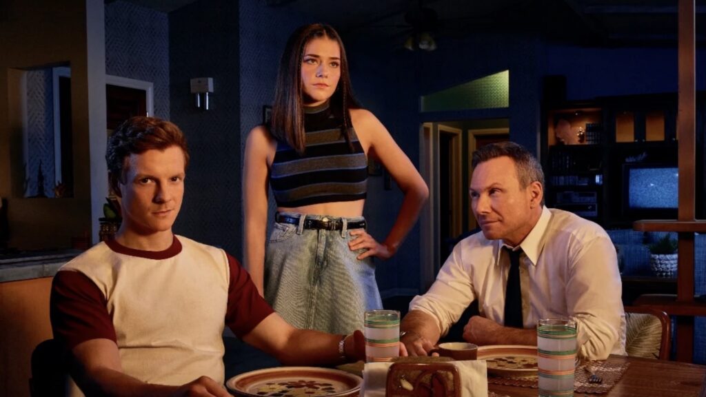 On prend les mêmes (Dexter, Debra et Harry) et on recommence // Source : Showtime