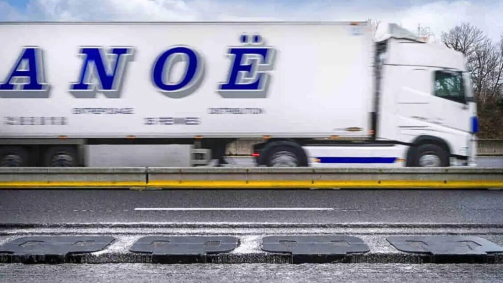 Les bobines permettant la recharge par induction dans le projet de Vinci Autoroutes // Source : Vinci Autoroutes Les bobines permettant la recharge par induction dans le projet de Vinci Autoroutes // Source : Vinci Autoroutes