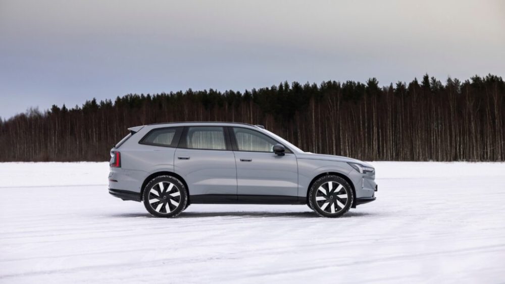 Le Volvo EX90 (2025) // Source : Thomas Antoine pour Volvo Le Volvo EX90 (2025) // Source : Thomas Antoine pour Volvo