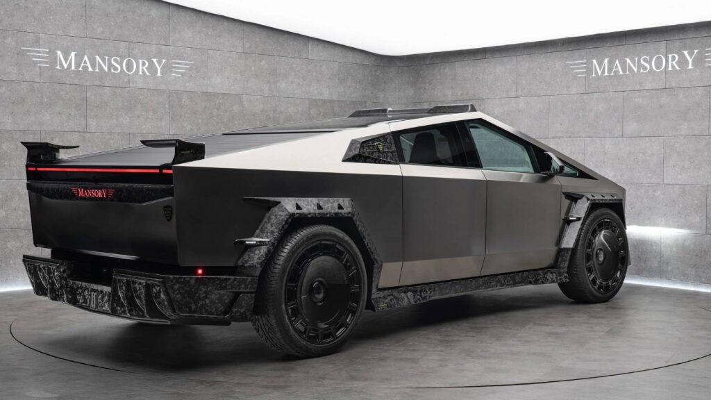 Mansory Elongation Cybertruck // Source : Mansory Mansory Elongation Cybertruck // Source : Mansory