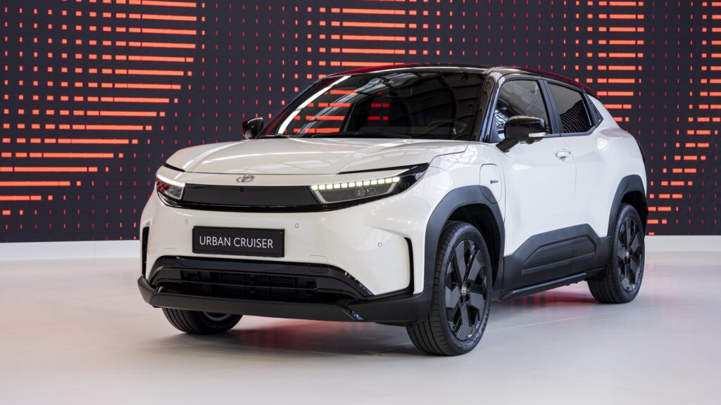 Toyota Urban Cruiser // Source : Toyota Toyota Urban Cruiser // Source : Toyota