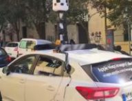 La voiture Apple Maps. // Source : Capture El Architect / YouTube La voiture Apple Maps. // Source : Capture El Architect / YouTube